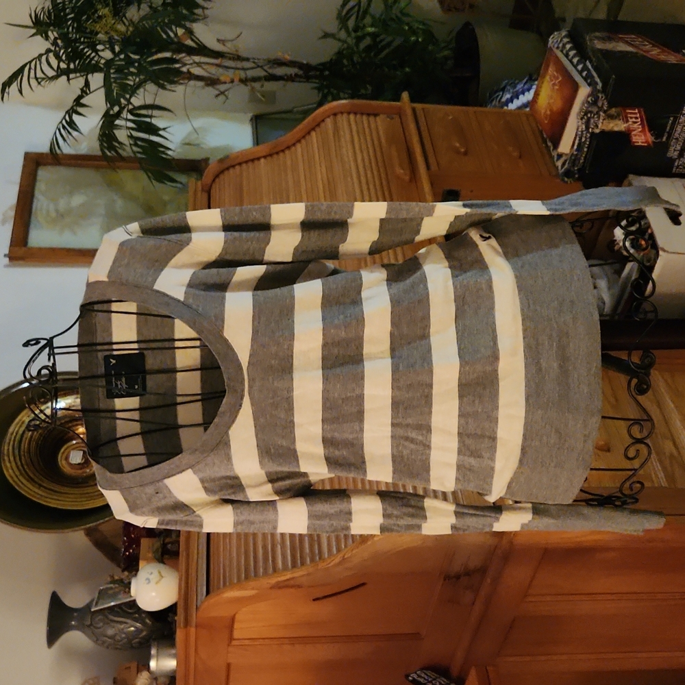 American Eagle Outfitters long sleeve top
